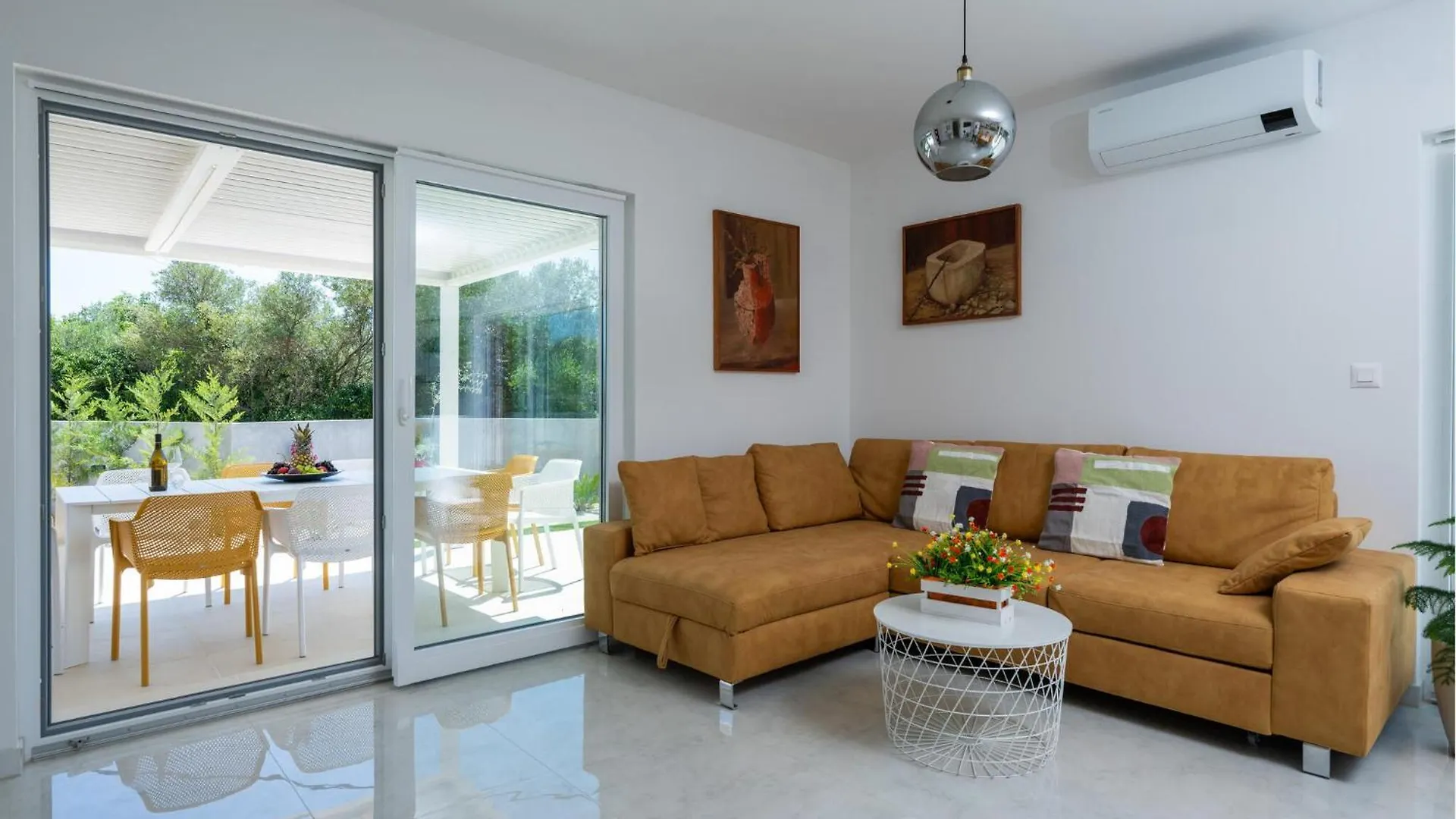 Beautiful Home In Mali Vareski With Wifi 0*,  Croatia